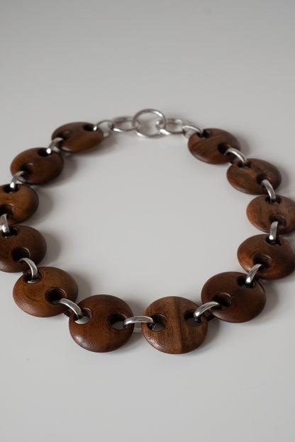 Circle Walnut Link Chain Necklace